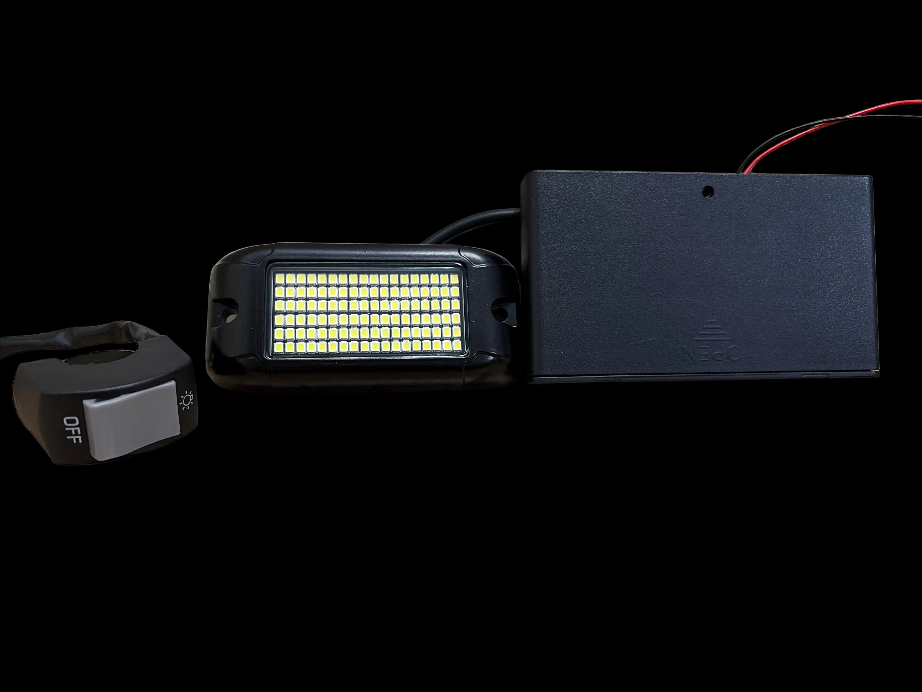 Battery powered V3 rock light